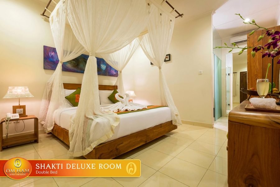 Deluxe-Room-Double-Bed-Res