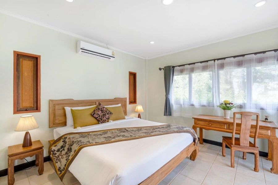 Superior-Room-2-scaled-1.jpg